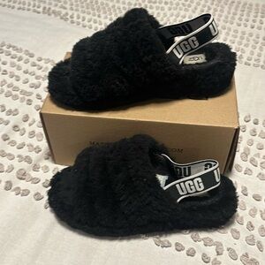 Ugg Women Fluff Yeah Black Slippers Size 9